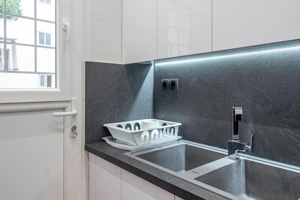 Modernised Athenian Apartment /W 2Br & 2Ba Eksteriør billede