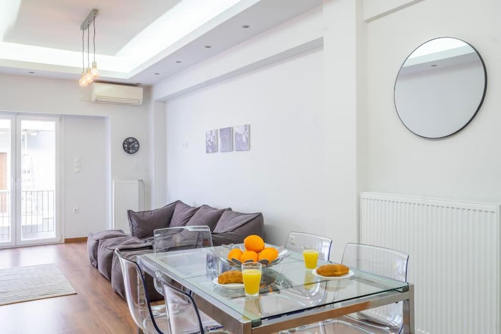 Modernised Athenian Apartment /W 2Br & 2Ba Eksteriør billede