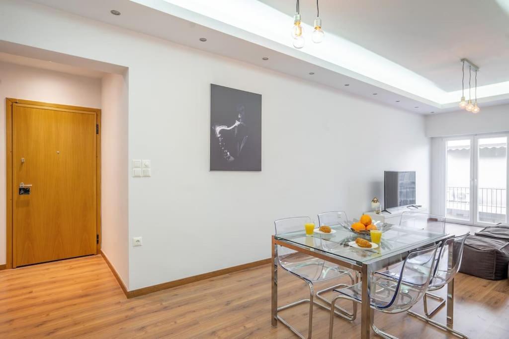 Modernised Athenian Apartment /W 2Br & 2Ba Eksteriør billede